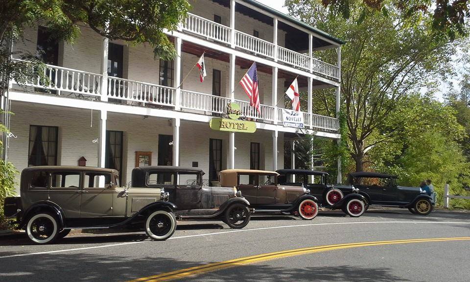 The Historic St. George Hotel - Antique Car Event